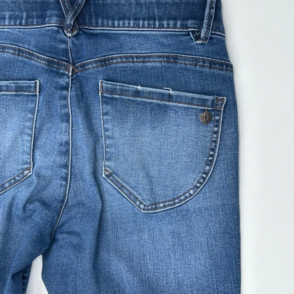 Democracy Ab Solution Skinny Crop Jeans Size 4 Distressed Raw Hem Sculpting - Picture 7 of 8